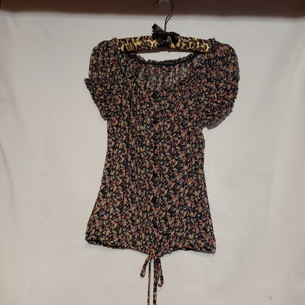 Sheer floral peasant blouse- M